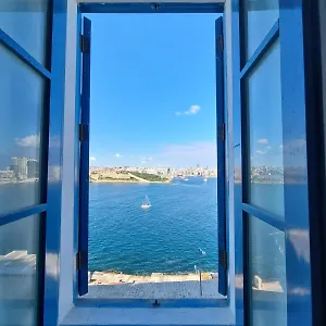 Apartment Extraordinary Views In A In, Valletta